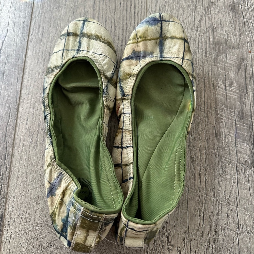 Lucky Penny foldable flats